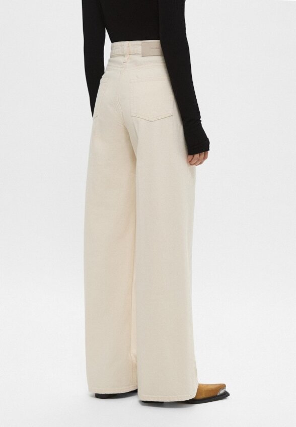 Джинсы Calvin Klein