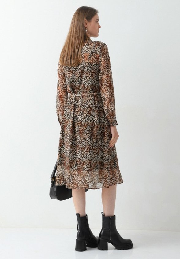 Платье Lilly Bennet