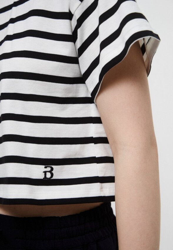 Футболка iBlues