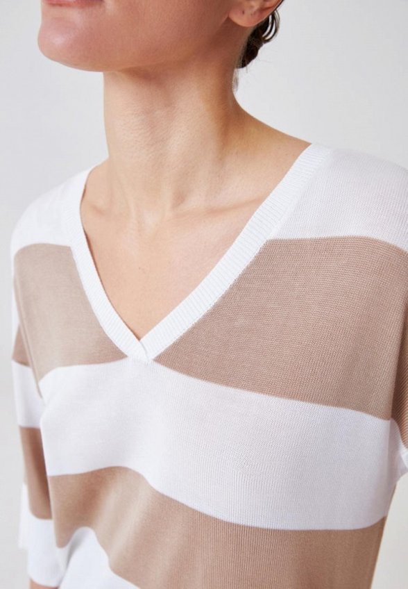 Пуловер Antiga