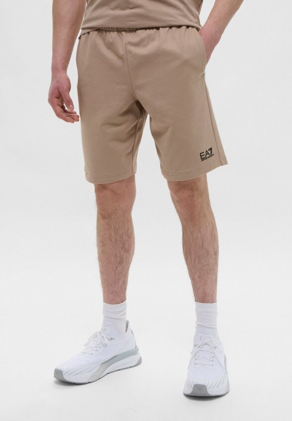 Шорты спортивные EA7