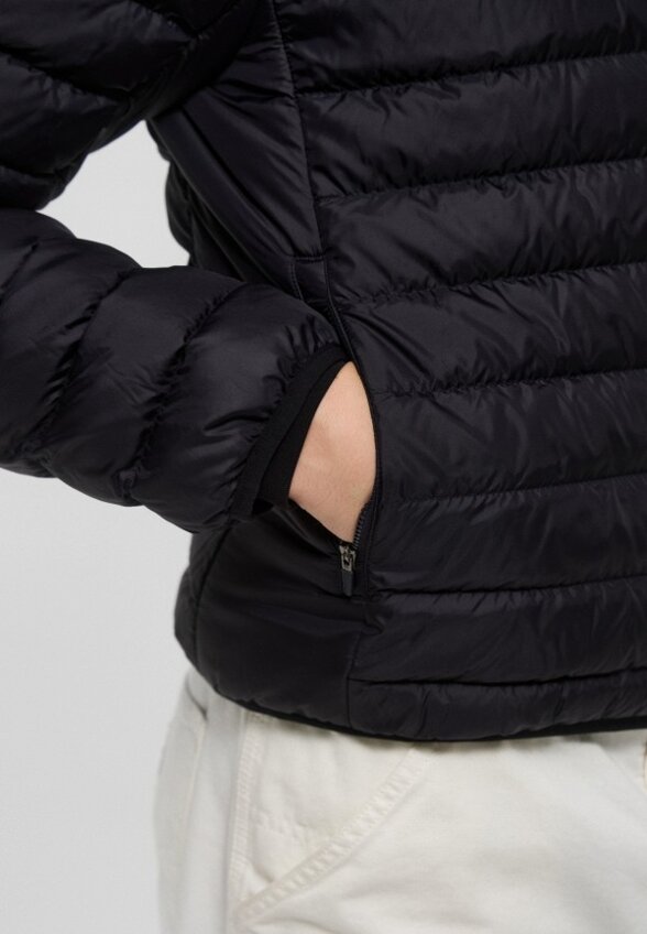 Куртка утепленная Lacoste