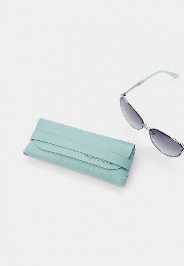 Очки солнцезащитные Katrin Jones