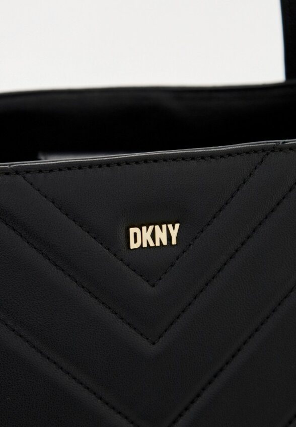 Сумка и брелок DKNY