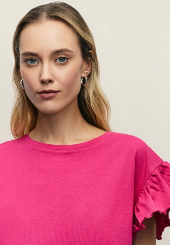 Футболка Zarina