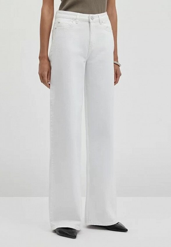 Джинсы Charuel