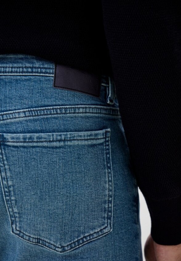 Джинсы Mango Man