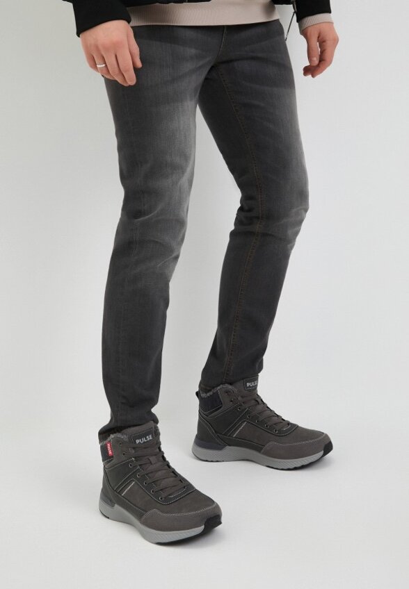 Кроссовки Pulse