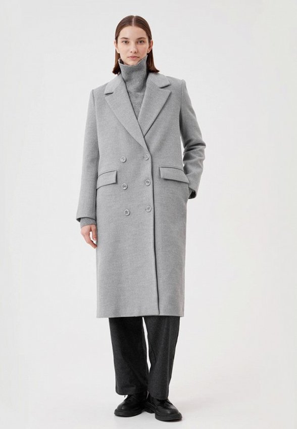 Пальто двубортное Bstatement