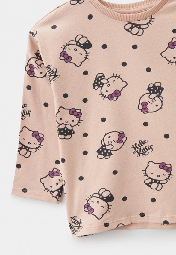 Лонгслив Sela