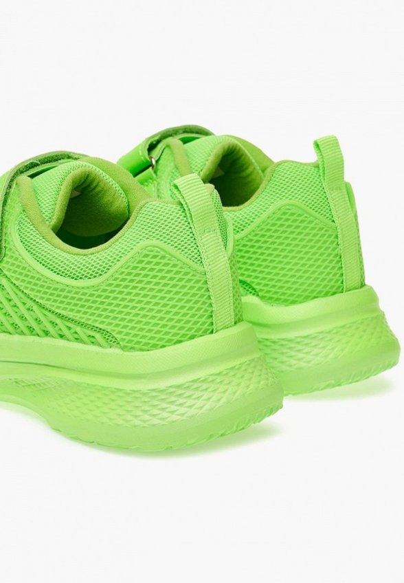 Кроссовки Tikkago