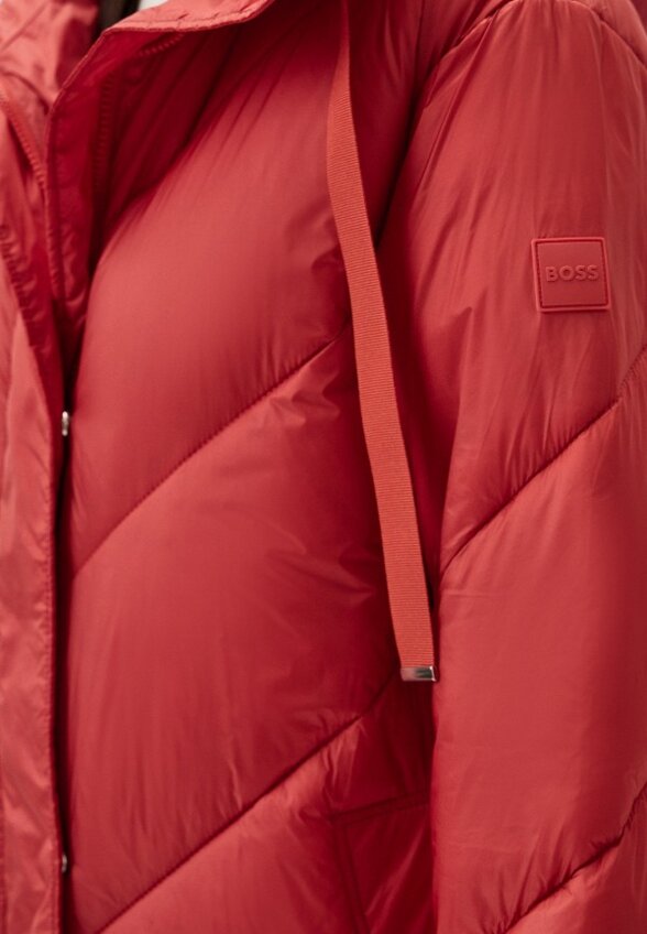 Пуховик Boss