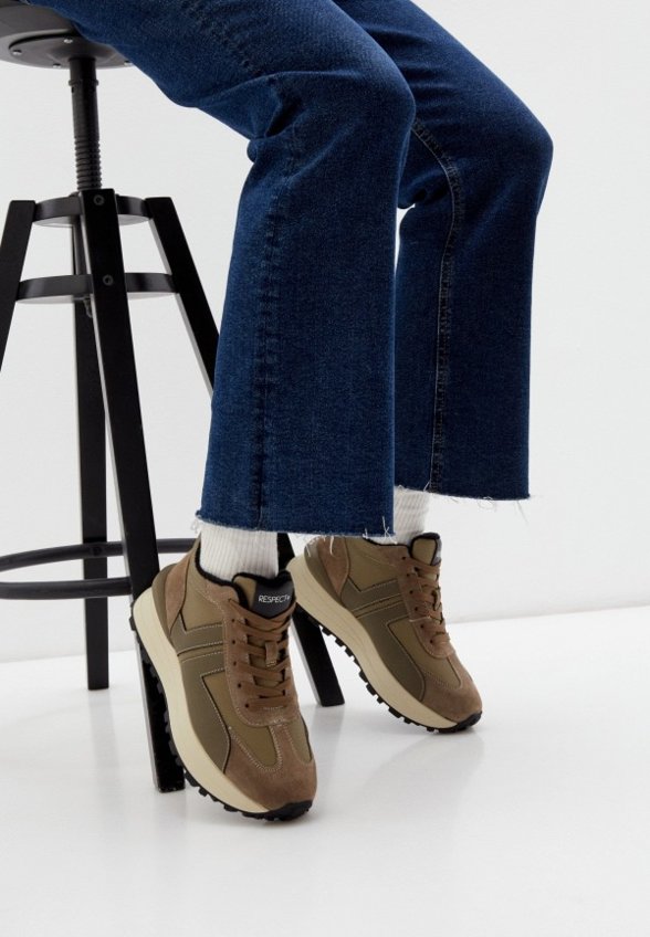 Кроссовки Respect