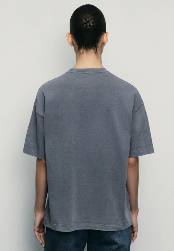 Футболка Zarina