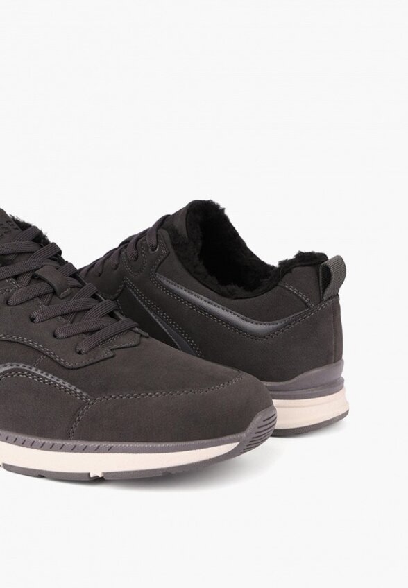 Кроссовки Pulse