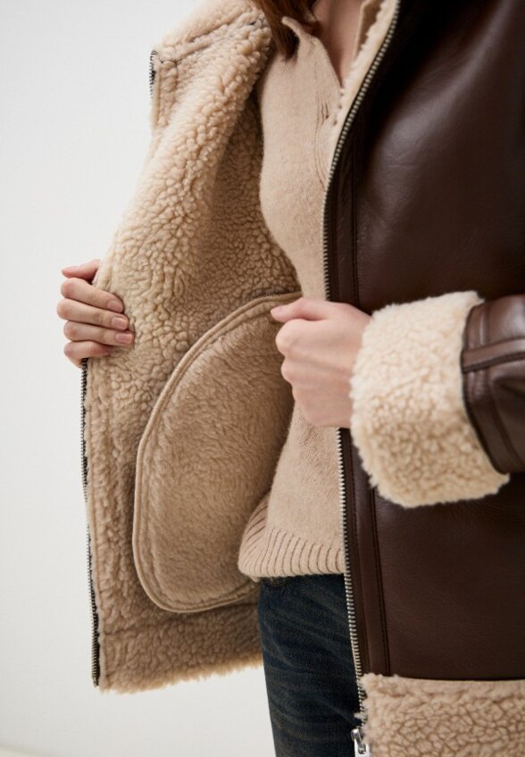 Пальто меховое Colin's