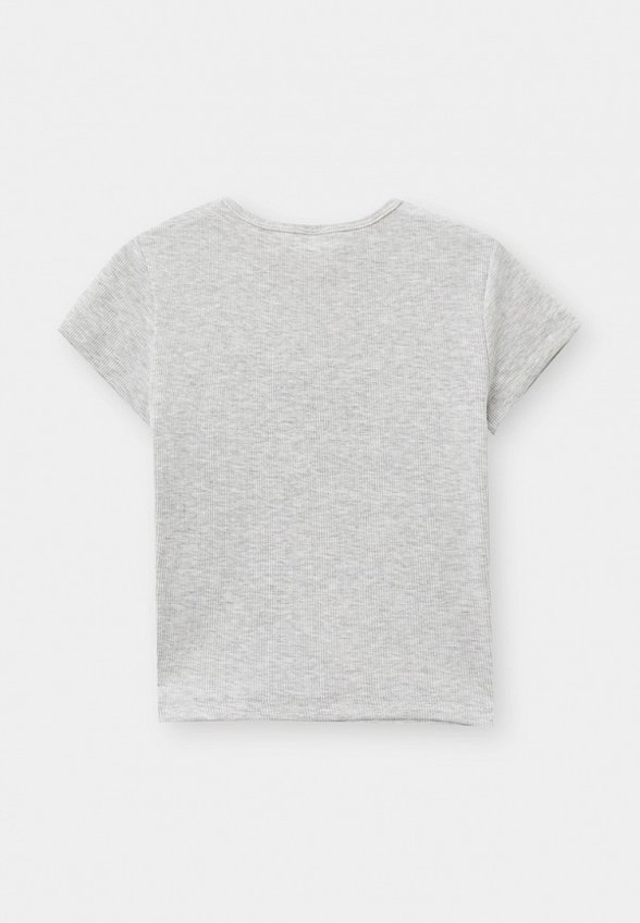 Футболка O'STIN