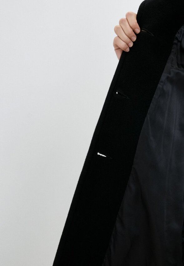 Пальто-кокон B.L.E.S.