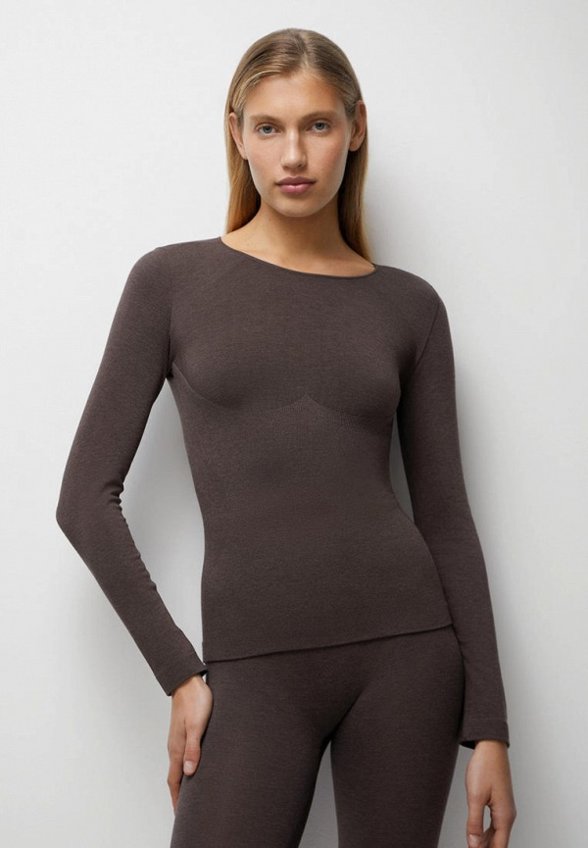 Лонгслив домашний belle you