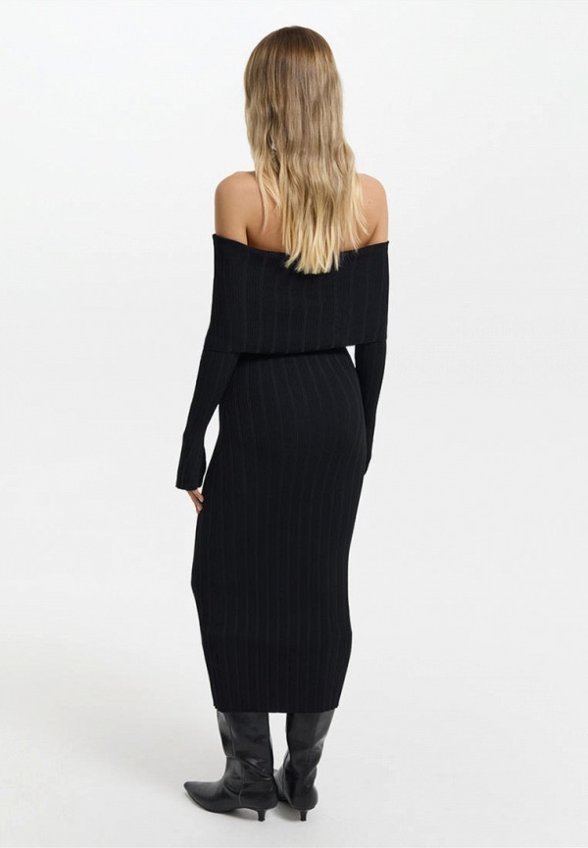 Платье Love Republic