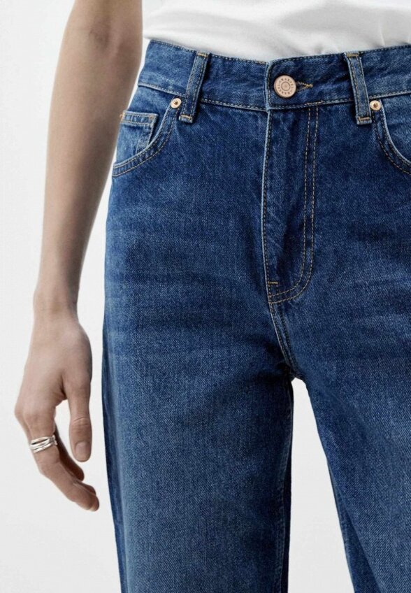 Джинсы Charuel