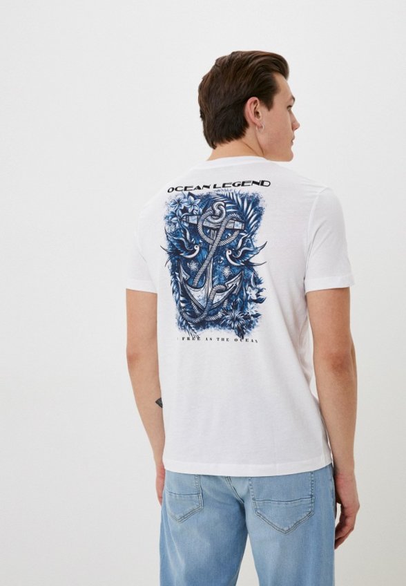 Футболка Colin's