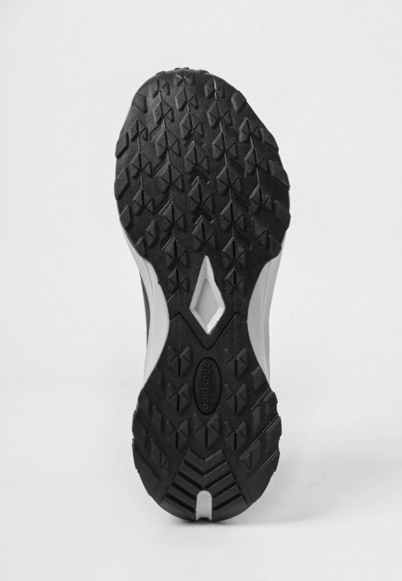 Кроссовки Baasploa