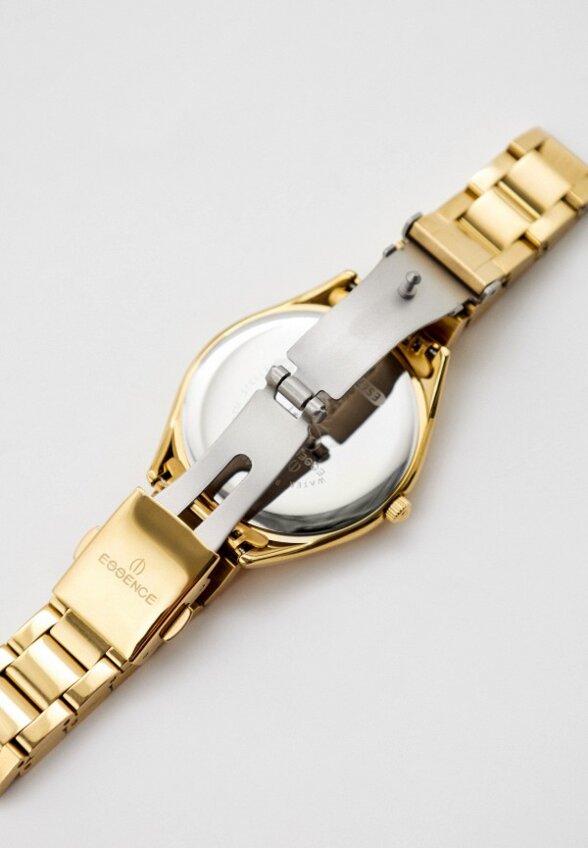 Часы Essence