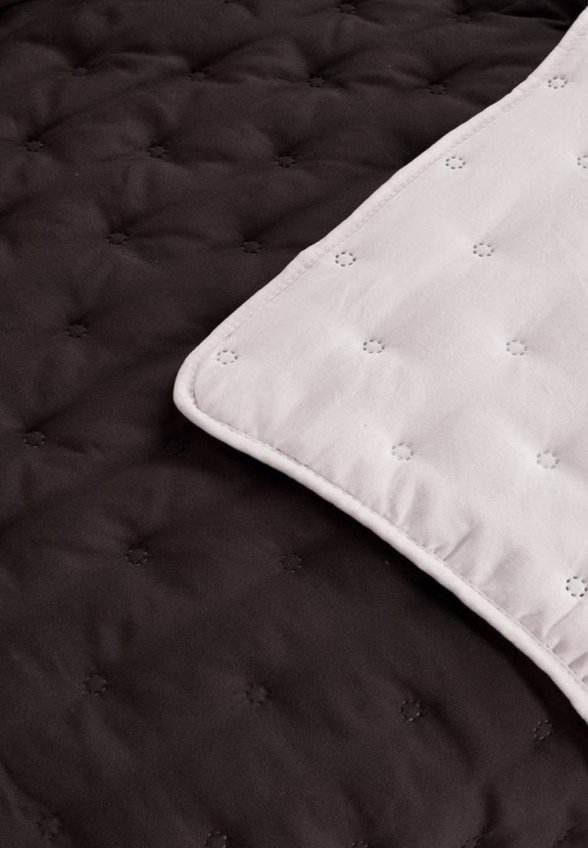 Комплект с покрывалом Sofi De Marko