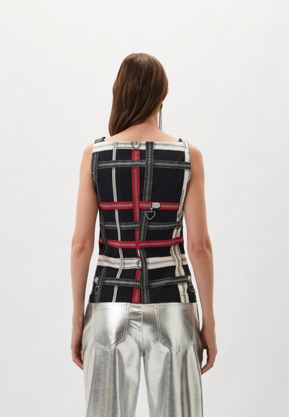 Топ Love Moschino