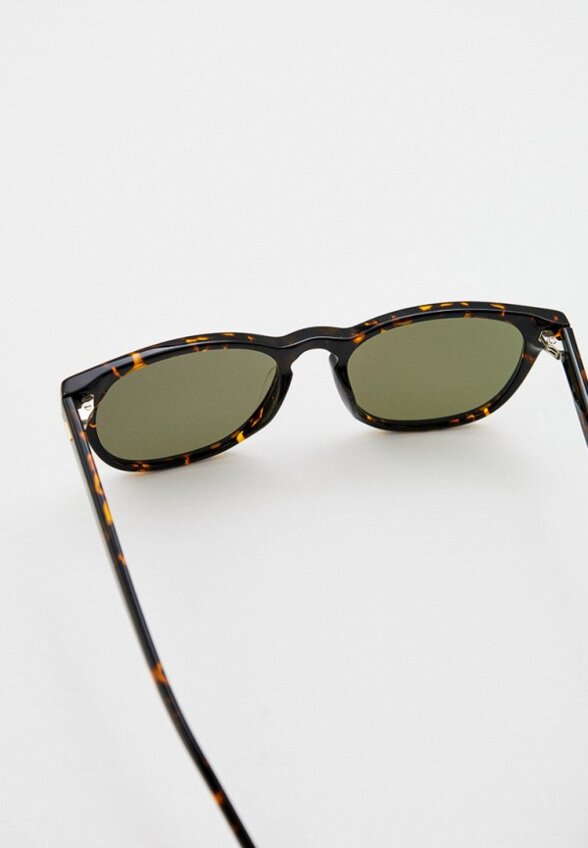 Очки солнцезащитные Calvin Klein