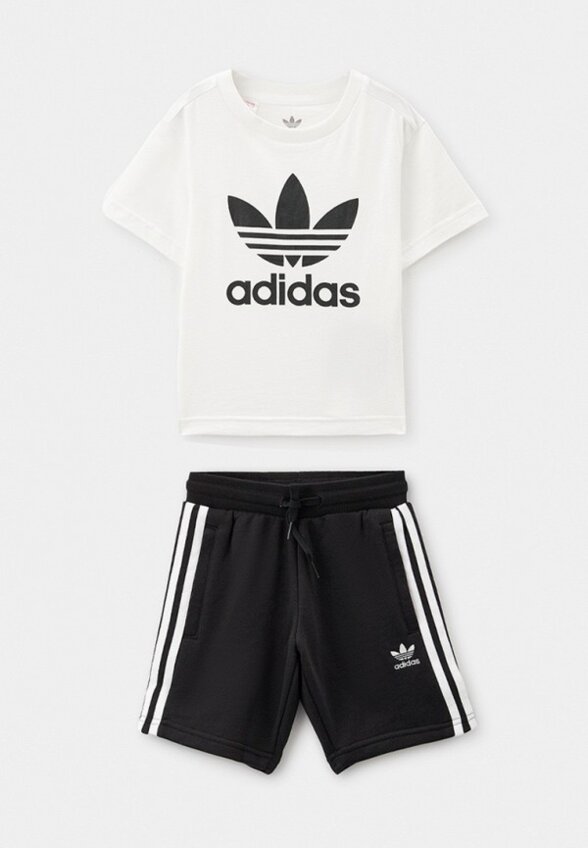 Футболка и шорты adidas Originals