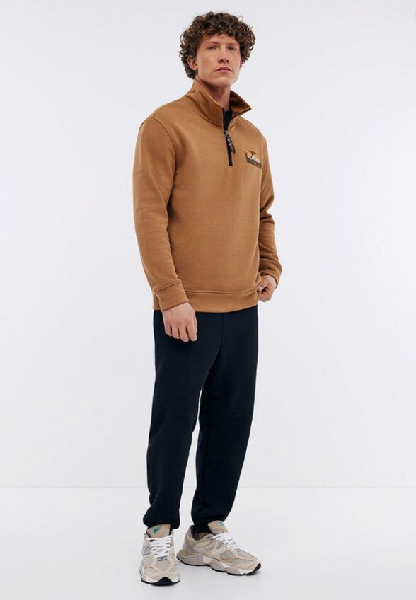 Олимпийка Baon