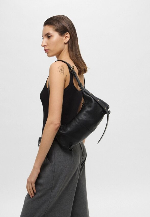 Сумка Coccinelle