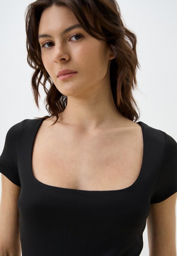 Футболка Terranova