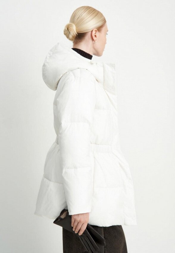 Пуховик Finn Flare