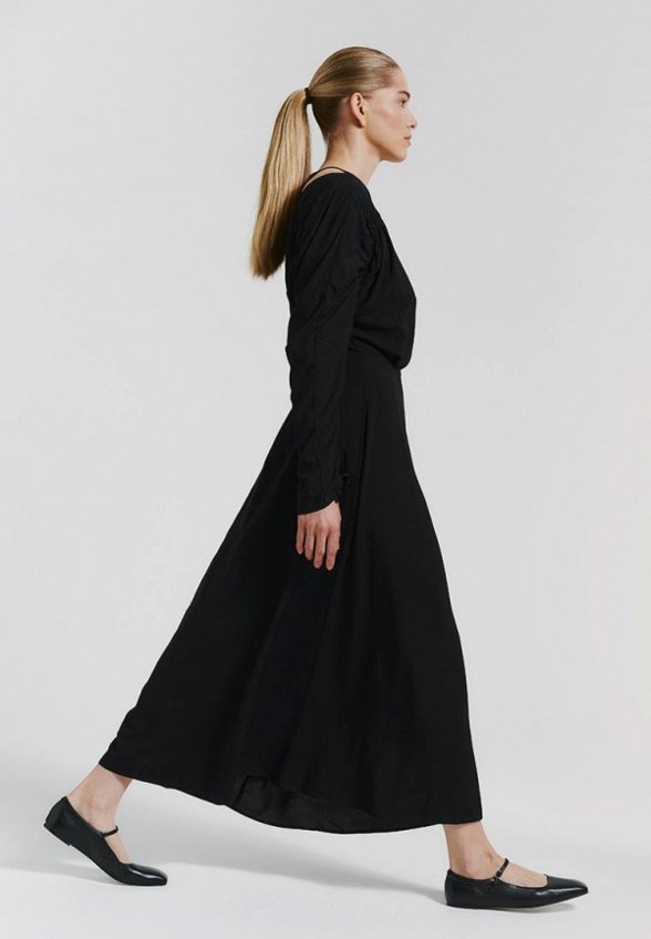 Платье Daisyknit