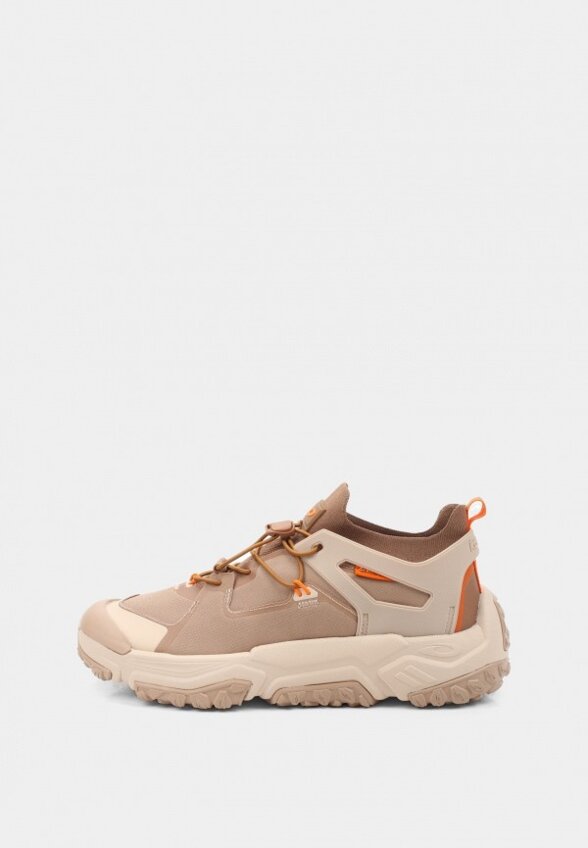 Кроссовки Kari