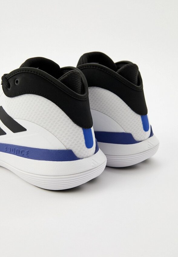 Кроссовки adidas