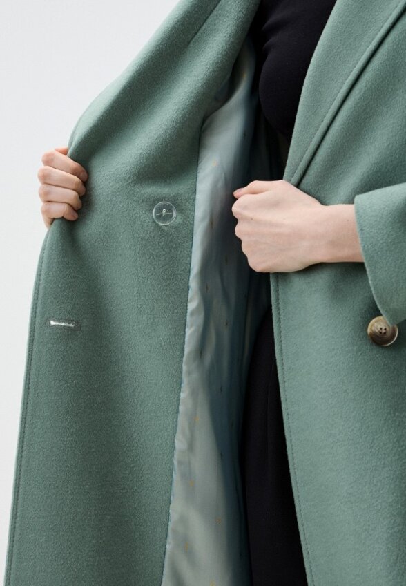 Пальто двубортное Pompa