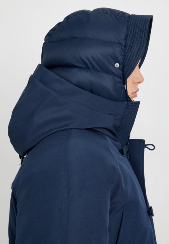 Пуховик Finn Flare