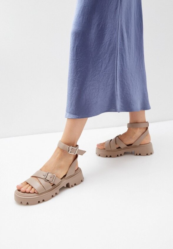 Босоножки Camille