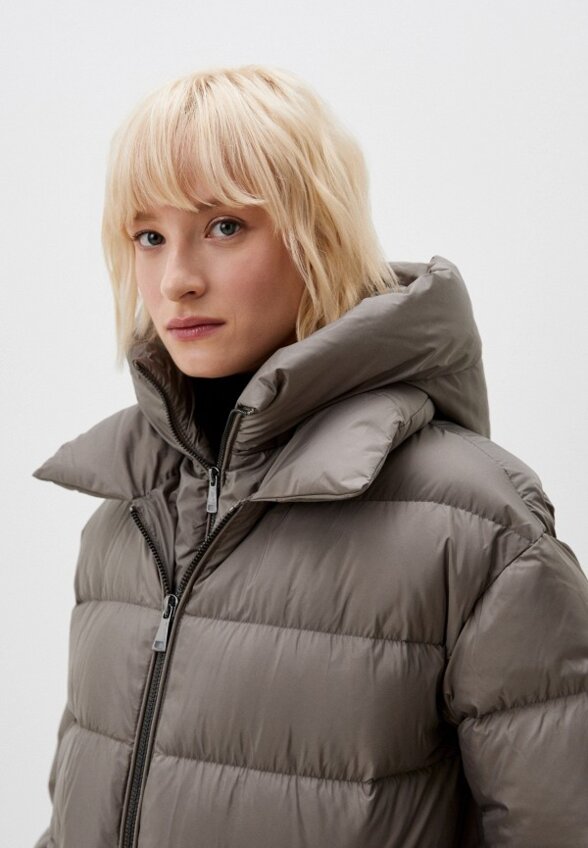 Пуховик Снежная Королева