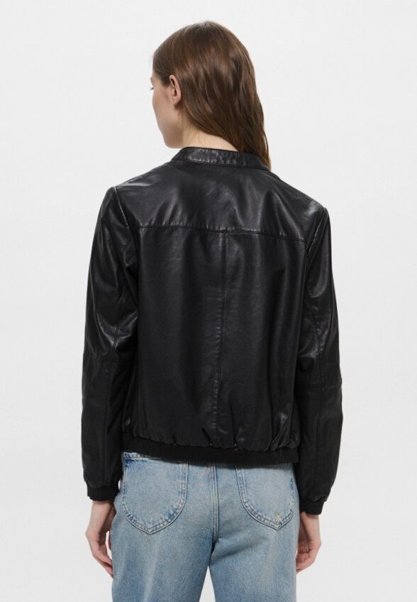 Куртка кожаная Blouson