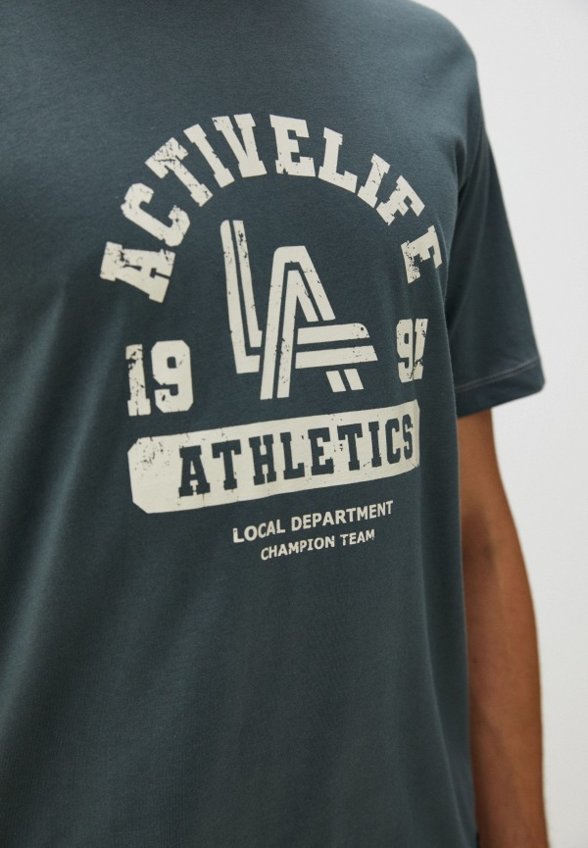 Футболка Mark Formelle