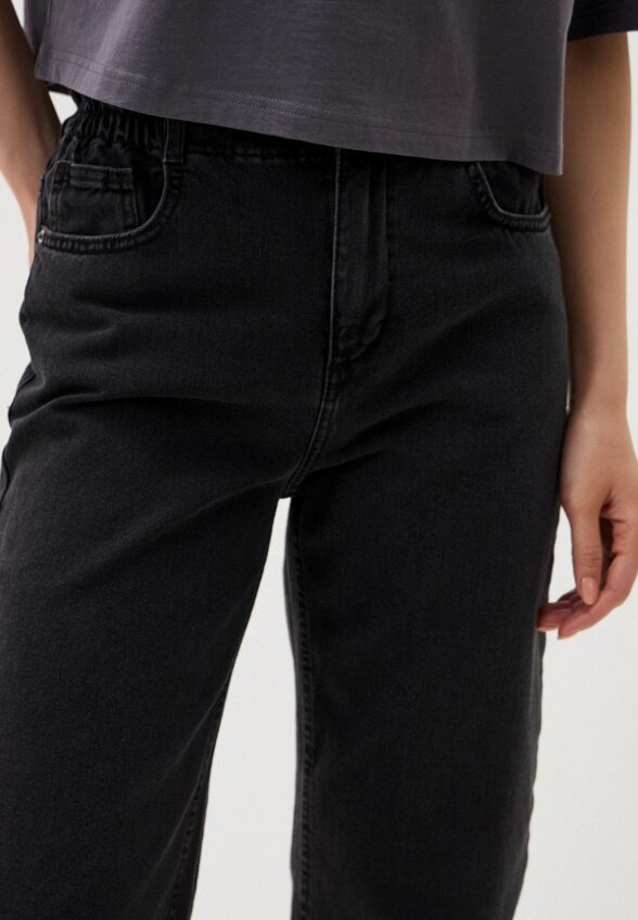 Джинсы Terranova