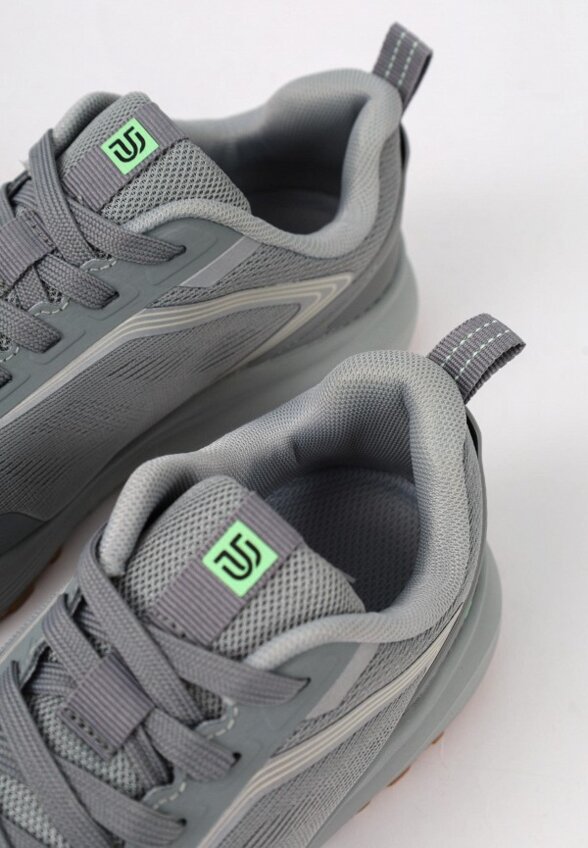 Кроссовки трекинговые Baasploa