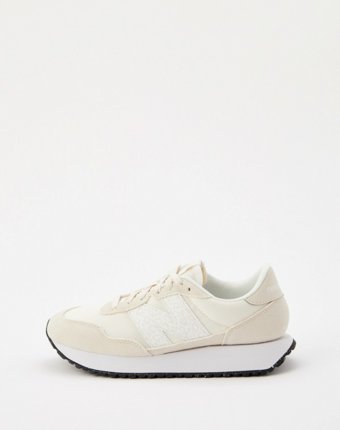 Кроссовки New Balance женщинам