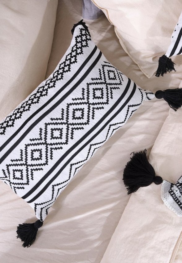 Подушка декоративная Moroshka