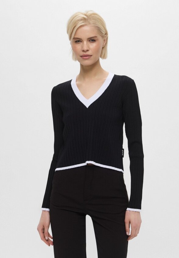 Пуловер Ice Play